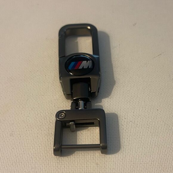 BMW Motorsports Logo Key Fob Keychain in Metal NWT - Picture 4 of 6